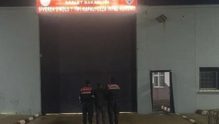 Adıyaman’da aranan iki zanlı tutuklandı