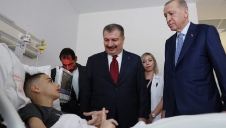 Cumhurbaşkanı Erdoğan’dan Gazze’den getirilen hastalara ziyaret