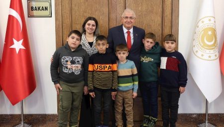 Iğdırlı çocuklardan MSB’ye ziyaret