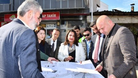 Manisa Sarıgöl’e yeni kent meydanı
