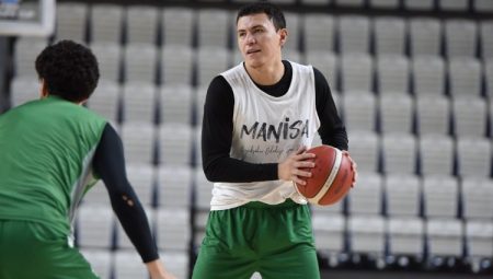 Potanın Tarzanları Anadolu Efes’le karşılaşacak