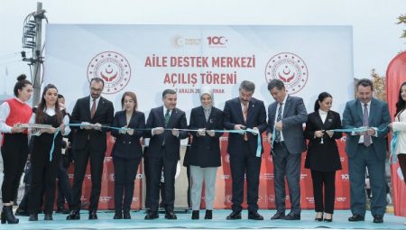 Bakan Göktaş’ın Şırnak ziyaretinde renkli görüntüler