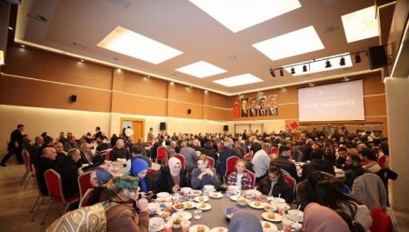 Başkan Büyükgöz’den Dadaşlar’a sunum