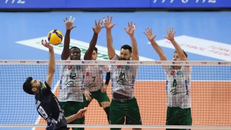 Bursa'nın Efeleri ilk yarıyı TÜRŞAD'la tamamlıyor