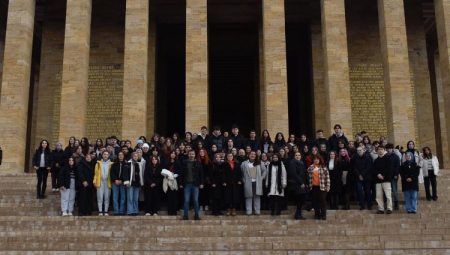 Çınar Akademi’den Anıtkabir’e ziyaret