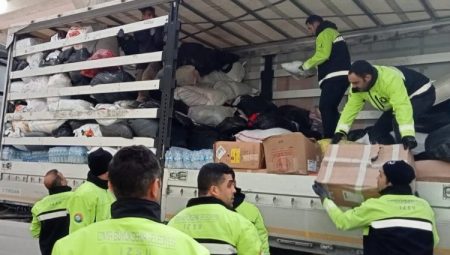 Deprem bölgesine bot ve mont desteği