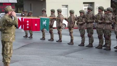 Orgeneral Bayraktaroğlu’ndan 7 yıl sonra yuvasına dönen Tugay’a ziyaret