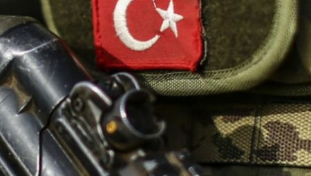 Türk askeri 2 yıl daha Libya’da