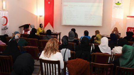 Bursa Osmangazi’de bu eğitimi gören sağlıklı bilinçleniyor