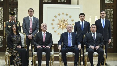 Cumhurbaşkanı Erdoğan’a 4 ülkeden güven mektubu