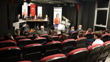 İzmit’te çocuklar sanatla buluşuyor