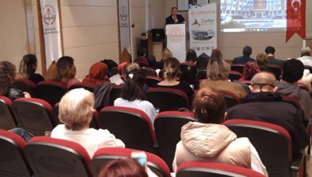 Manisa Yunusemre'de öğretmenler eğitimde