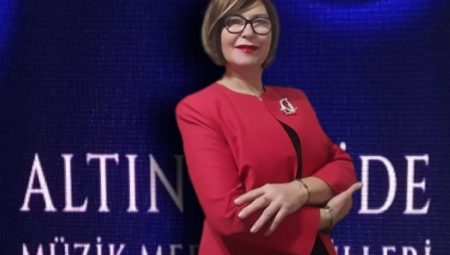 Şelale Ünseli’ye bir ödül daha!