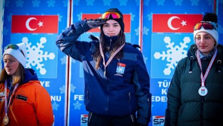 Yüksekova kayak sporuna ev sahipliği yaptı