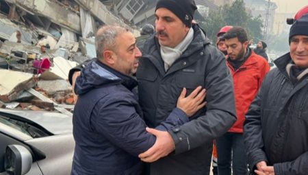 Başkan Altay: “Kalbimizin sıkıştığını hala hissediyoruz”