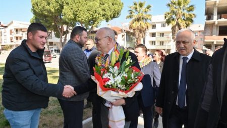 Başkan Ergün Gölmarmara Belediyesi’ni ziyaret etti