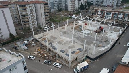 Başkan Yılmaz’dan Bağlaraltı Pazar Yeri’nde inceleme