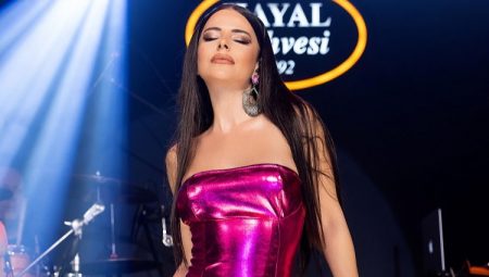 İzmir’de Simge izdihamı