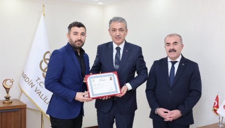 Kahraman öğretmene Vali Akkoyun’dan teşekkür