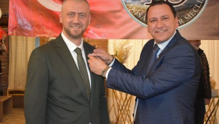 Manisa Dostlar Meclisi’nin konuğu Demokrat Parti Belediye Başkan adayları 