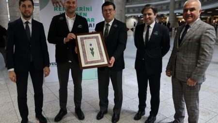 YEDAM Atölyeleri sergisi Yenikapı’da açıldı