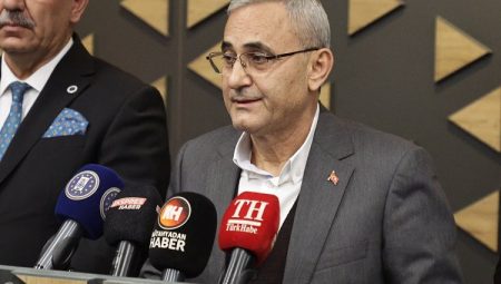 YKS’ye girecek öğrencilerin sınav ücreti Kütahya Belediyesi’nden