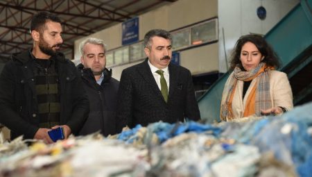 Yıldırım'da atıklar ekonomiye kazandırılıyor