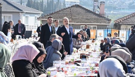 Başkan Aktaş, Mudanyalı kadınlarla bir araya geldi