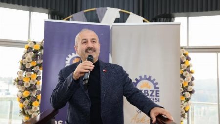 Başkan Büyükgöz mesai arkadaşlarını unutmadı