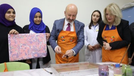 Başkan Çolakbayrakdar, “Kadınlarımız, başımızın tacıdır”