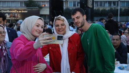 Başkan Hürriyet: ‘Kimseyi ayırmadan yolumuza devam edeceğiz’