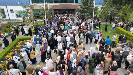 Kocaeli Çayırova’da Başkan Çiftçi’ye özel karşılama