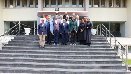 Başkan Büyükkılıç, üniversiteli gençlerle bir araya geldi