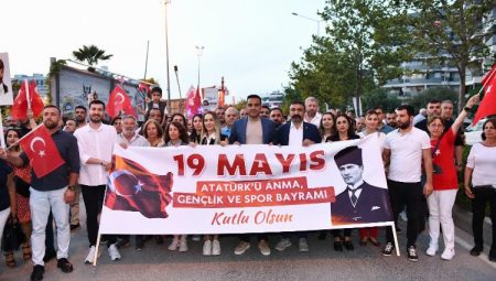 Çiğli’de coşku zirve yaptı… Çiğli’de Vosvos turlu selamlama