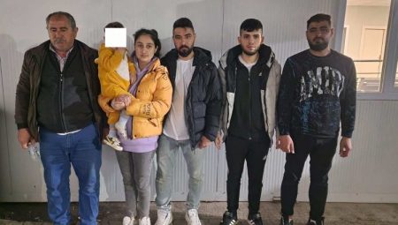 Edirne Jandarması’ndan göçmen kaçakçılarına operasyon