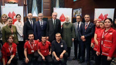 Erdoğan’dan kan bağışçılarına ziyaret