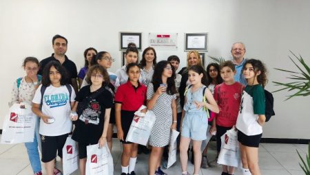 İzmirli öğrenciler akademisyenlerle buluştu