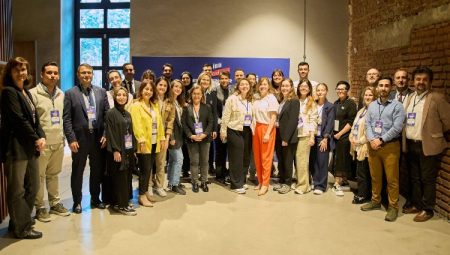 Kamuda ilk… İstanbullu gençlerden yöneticilerine mentorluk