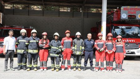 Muğla’da geleceğin itfaiyecileri uygulamalı eğitimde