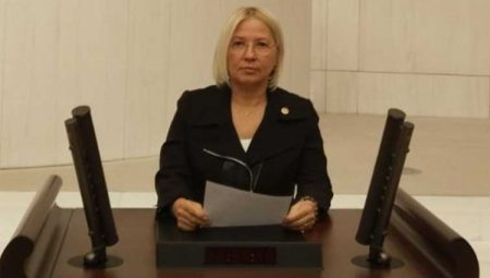 Nurten Yontar: ‘Gençler gelecekten umutsuz’