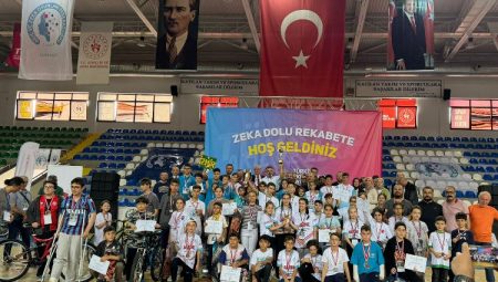 Türkiye 6. Akıl Ve Zeka Oyunları Finalleri’ne damga vurdular