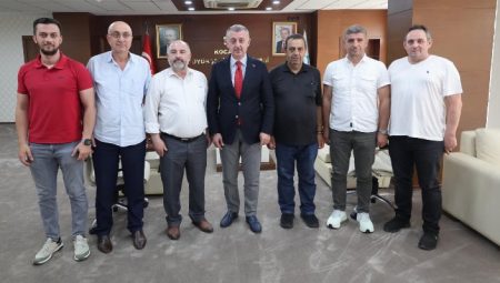 Başkan Büyükakın: “Dünya soykırımları canlı canlı izliyor”