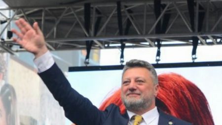 Başkan Engin: “Siz mevcut anayasaya uyun o halka yeter!”