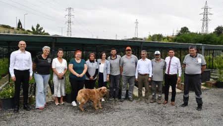 Başkan Kınay belediye emekçileriyle bayramlaştı