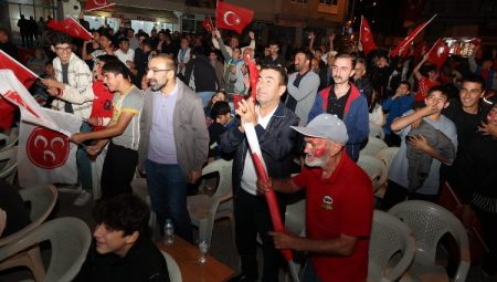 Bünyan’da milli maç coşkusu