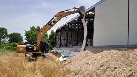 Bursa Nilüfer’de kaçak yapılara müdahale