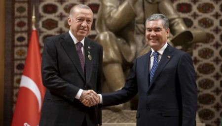 Cumhurbaşkanı Erdoğan, Berdimuhammedov ile görüştü