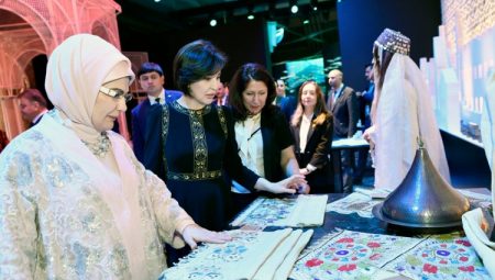 Özbekistan Cumhurbaşkanı’na Devlet Nişanı tevcih edildi