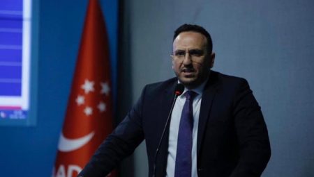 Sinan Tekin: ‘Yerel basın demokrasinin temelidir’
