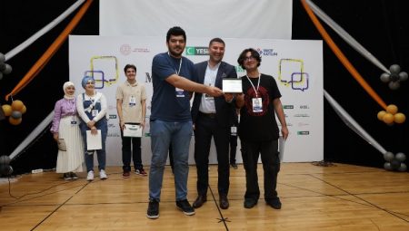 Yeşilay münazarasında Marmara Bölge Finali yapıldı